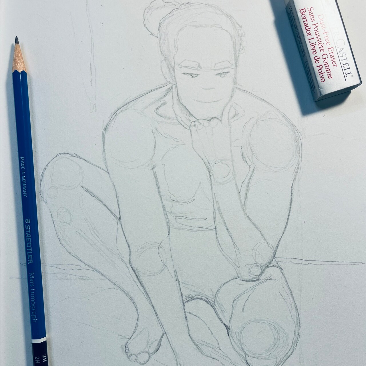 Sketching a Crouching Figure with @AdrienneHodgeArt